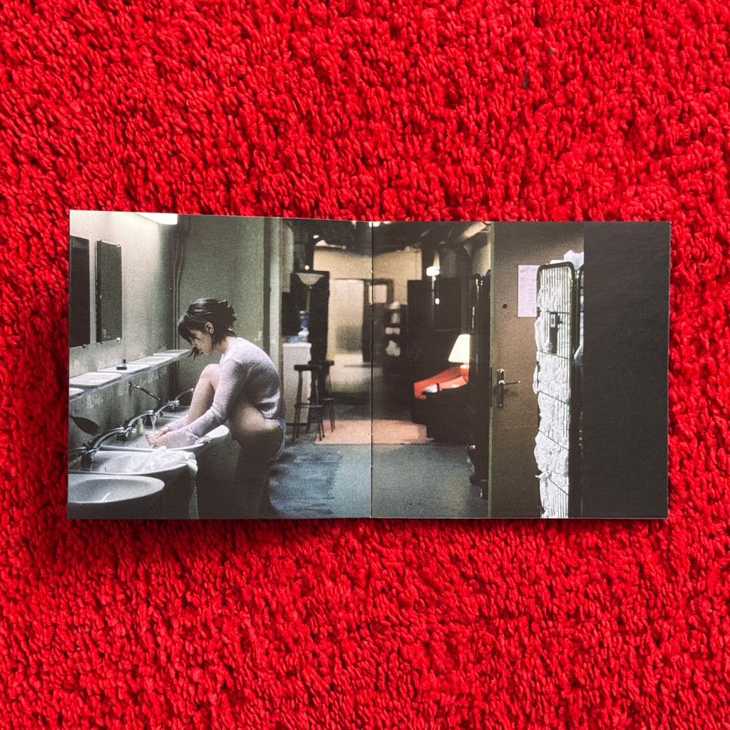TROUBLE EVERY DAY (2001) SOUNDTRACK CD & BOOKLET