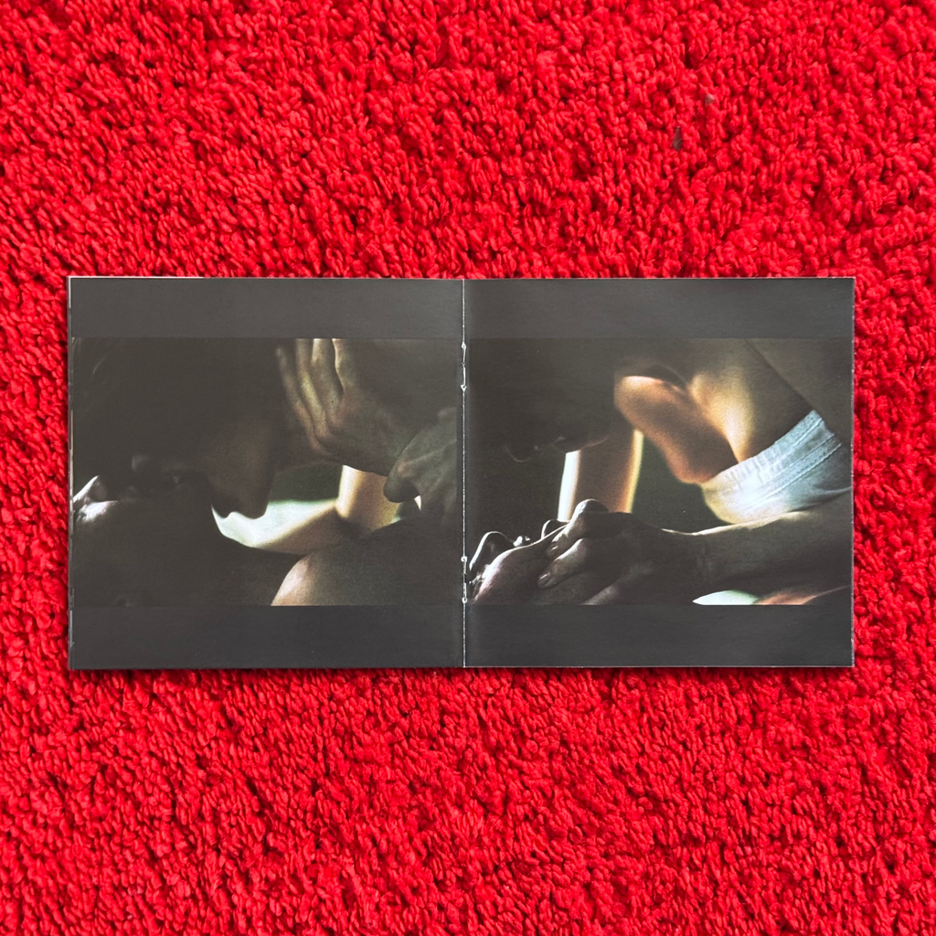 TROUBLE EVERY DAY (2001) SOUNDTRACK CD & BOOKLET